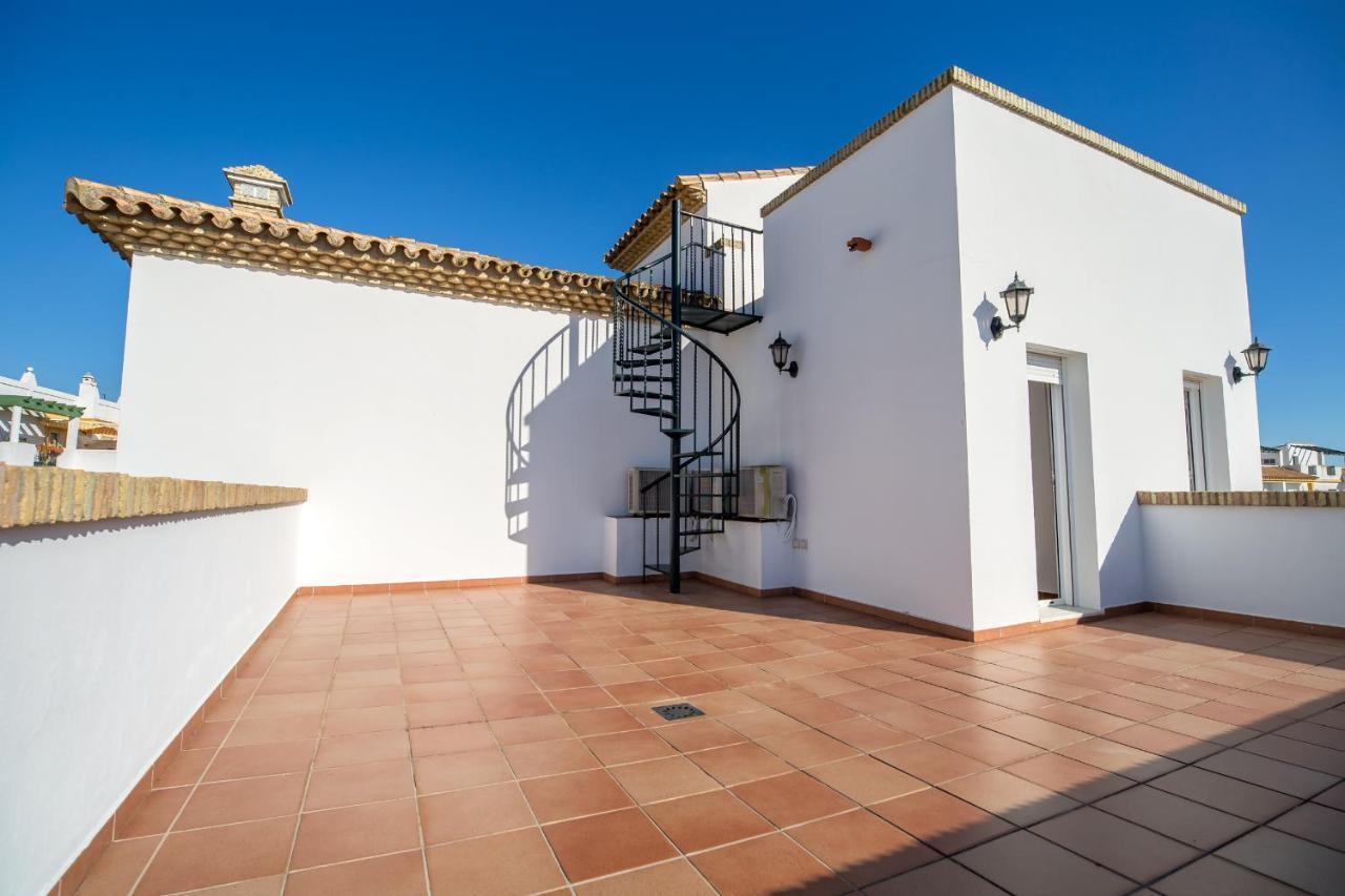 Chalet Adosado Atalaya P Conil De La Frontera Esterno foto